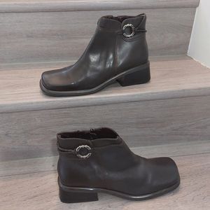 SAM & LIBBY Woman's Ankle Boots Size 10M Brown